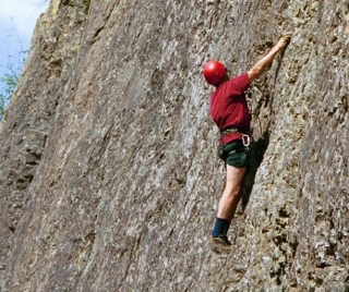  Escuela de escalada en acantilados en Chamonix 
